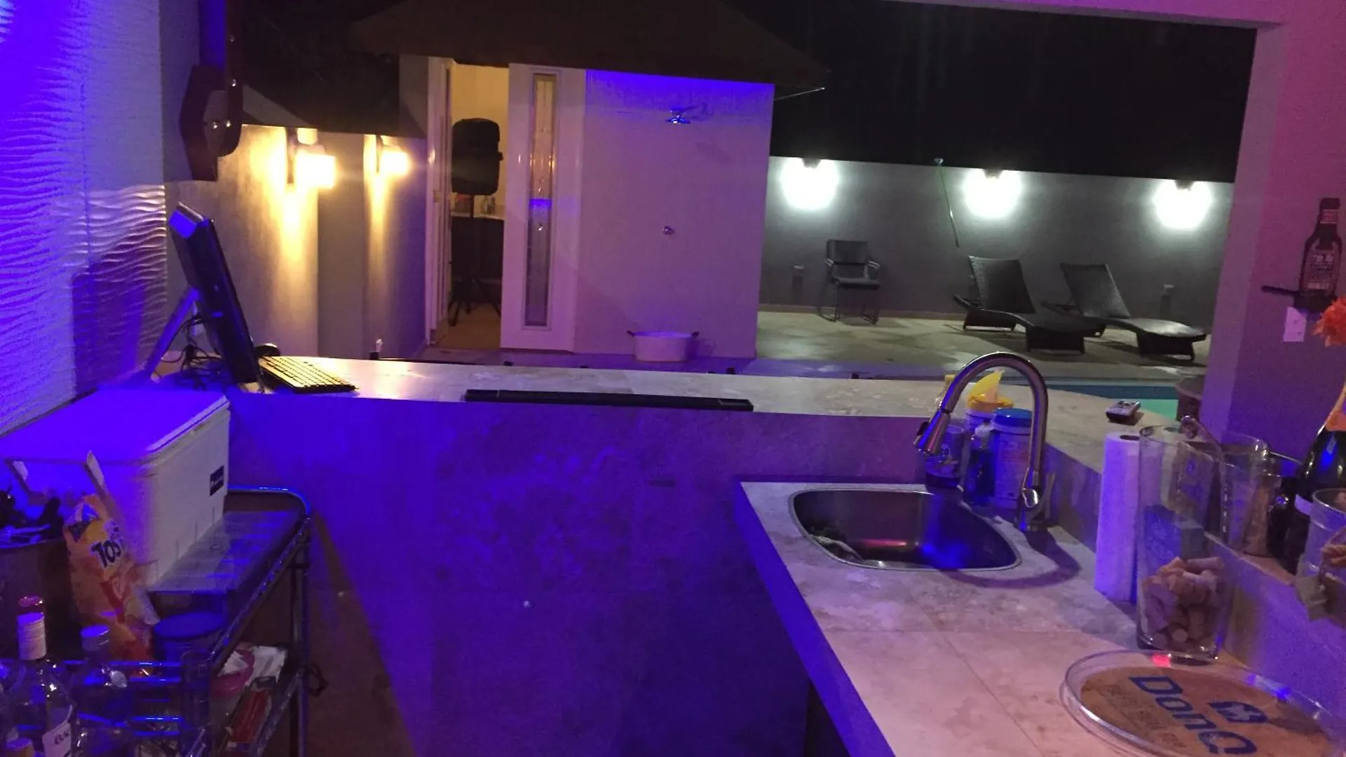 Hw Pool Studio Cidra بيت ضيافة